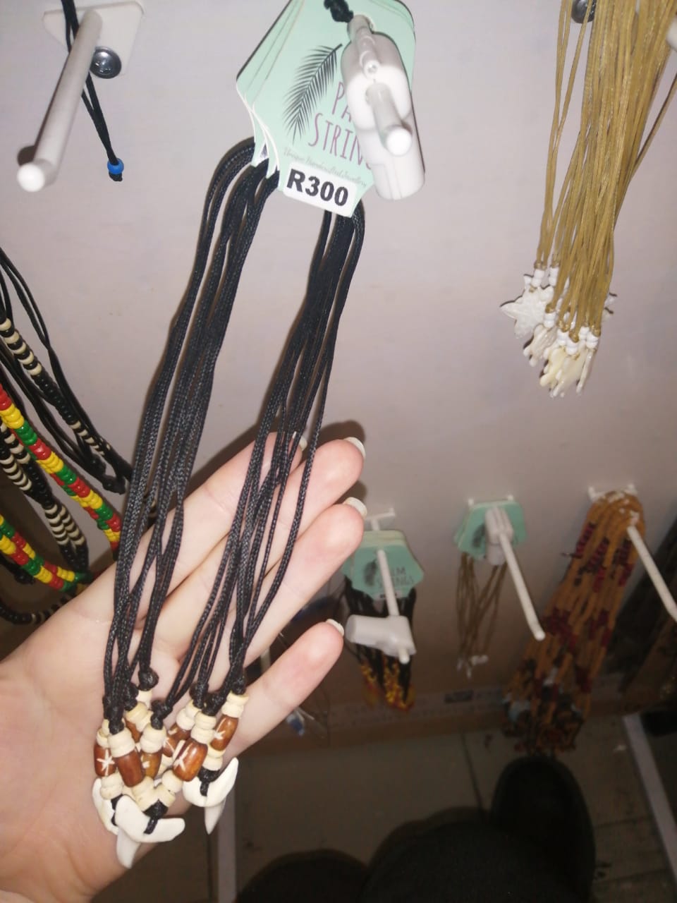 PSN313 Sharks Tooth Necklace - Brown Bead Trim